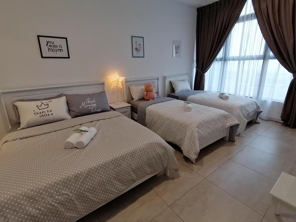 99кв.м 2, 2 баня Апартамент
 в Център на Малака Malacca Екстериор снимка