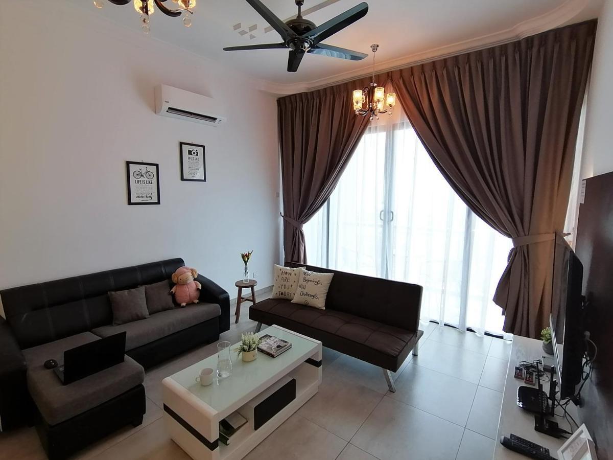 99кв.м 2, 2 баня Апартамент
 в Център на Малака Malacca Екстериор снимка
